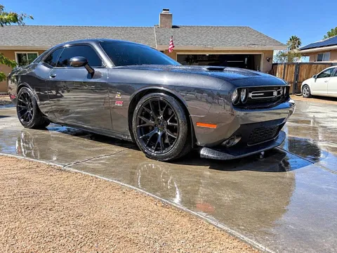 2015 Dodge Challenger R/T Scat Pack Coupe 2D