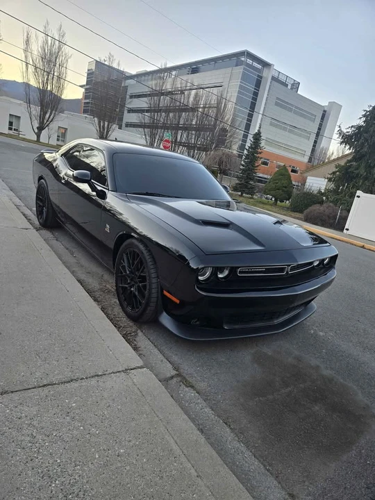 2015 Dodge Challenger SRT8 & 392 3rd Gen - Image 4 of 5