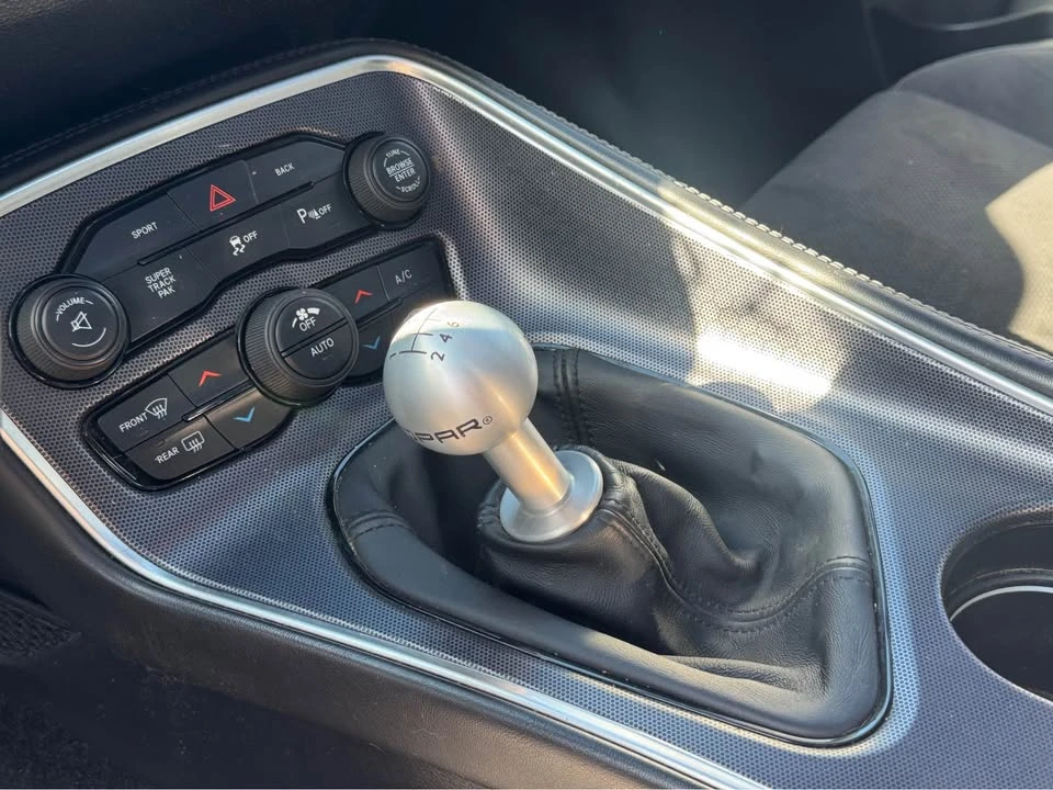 2015 Dodge Challenger SRT8 & 392 3rd Gen - Image 11 of 12