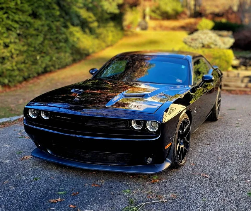 2015 Dodge Challenger SRT8 & 392 3rd Gen - Image 5 of 8