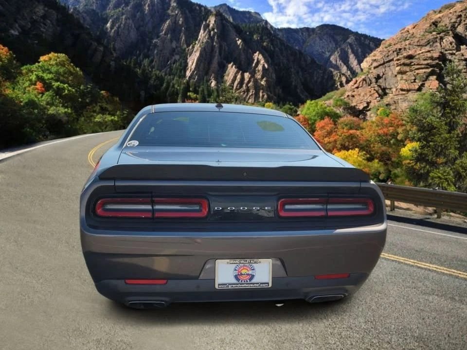 2015 Dodge Challenger SRT8 & 392 3rd Gen - Image 4 of 20