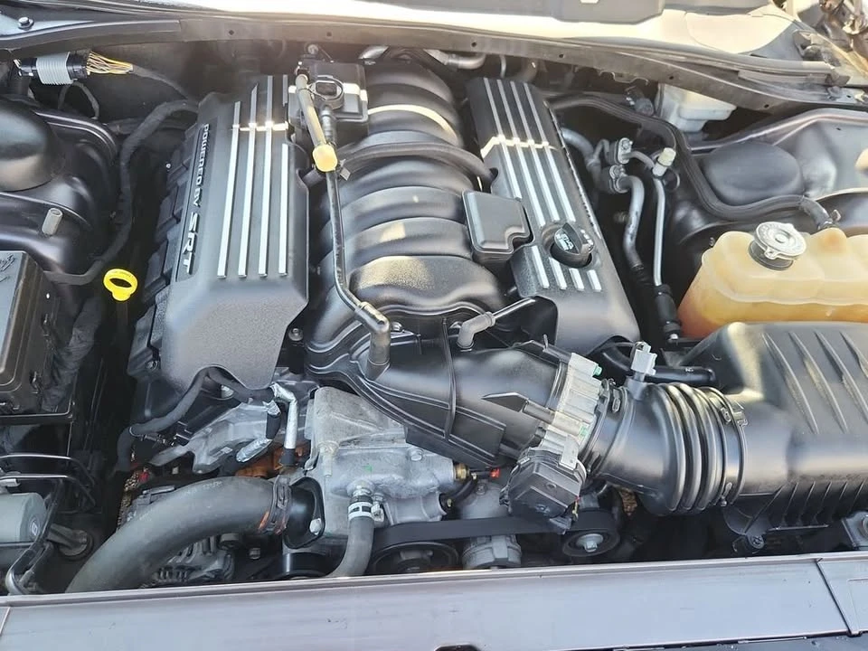 2015 Dodge Challenger SRT8 & 392 3rd Gen - Image 17 of 20