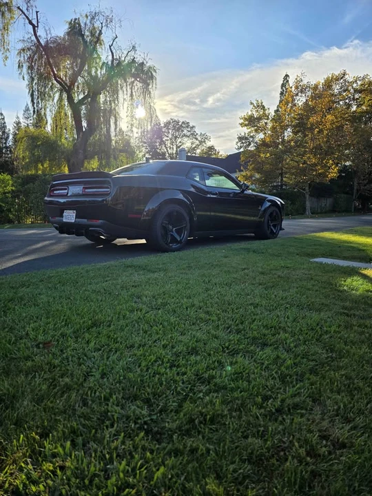 2015 Dodge Challenger SRT8 & 392 3rd Gen - Image 3 of 6