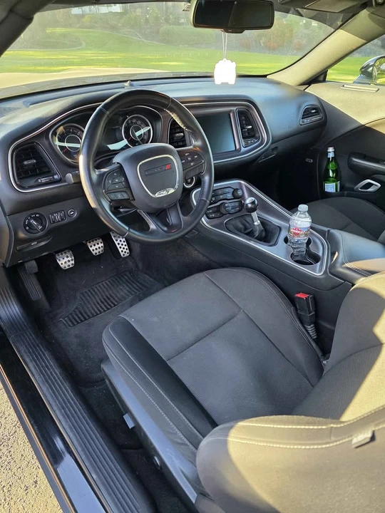 2015 Dodge Challenger SRT8 & 392 3rd Gen - Image 5 of 6