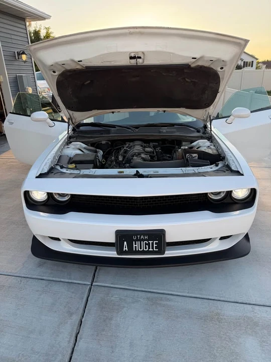 2015 Dodge Challenger SRT8 & 392 3rd Gen - Image 9 of 9