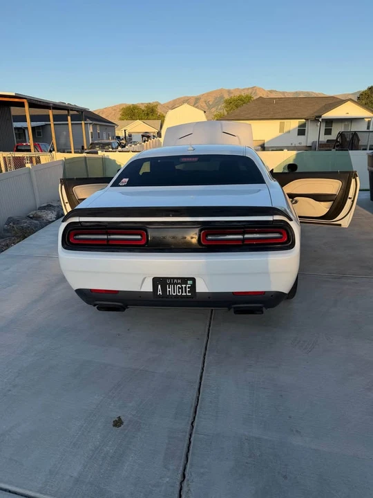 2015 Dodge Challenger SRT8 & 392 3rd Gen - Image 5 of 9