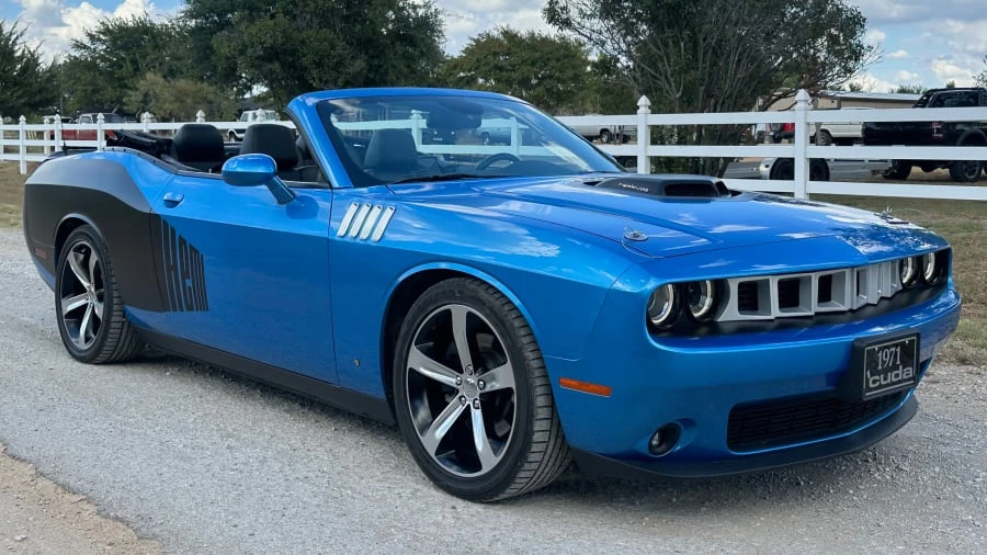 2015 Dodge Challenger 3rd Gen - Image 5 of 15