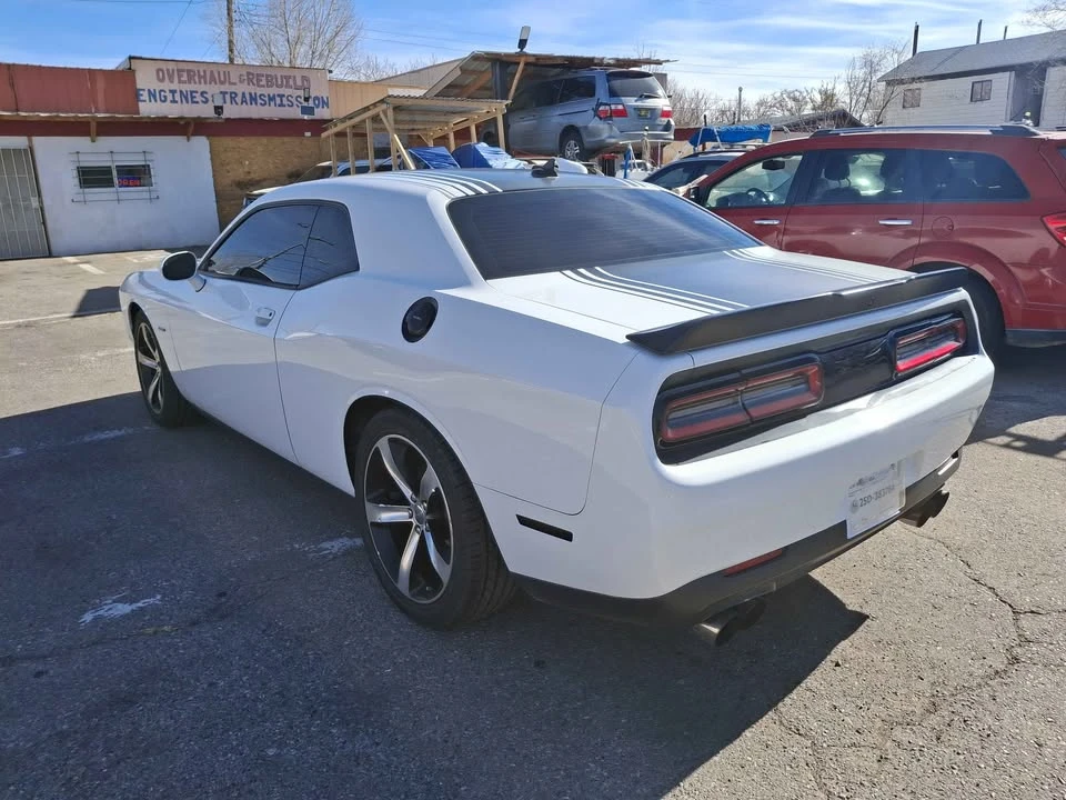 2015 Dodge Challenger 3rd Gen - Image 4 of 10