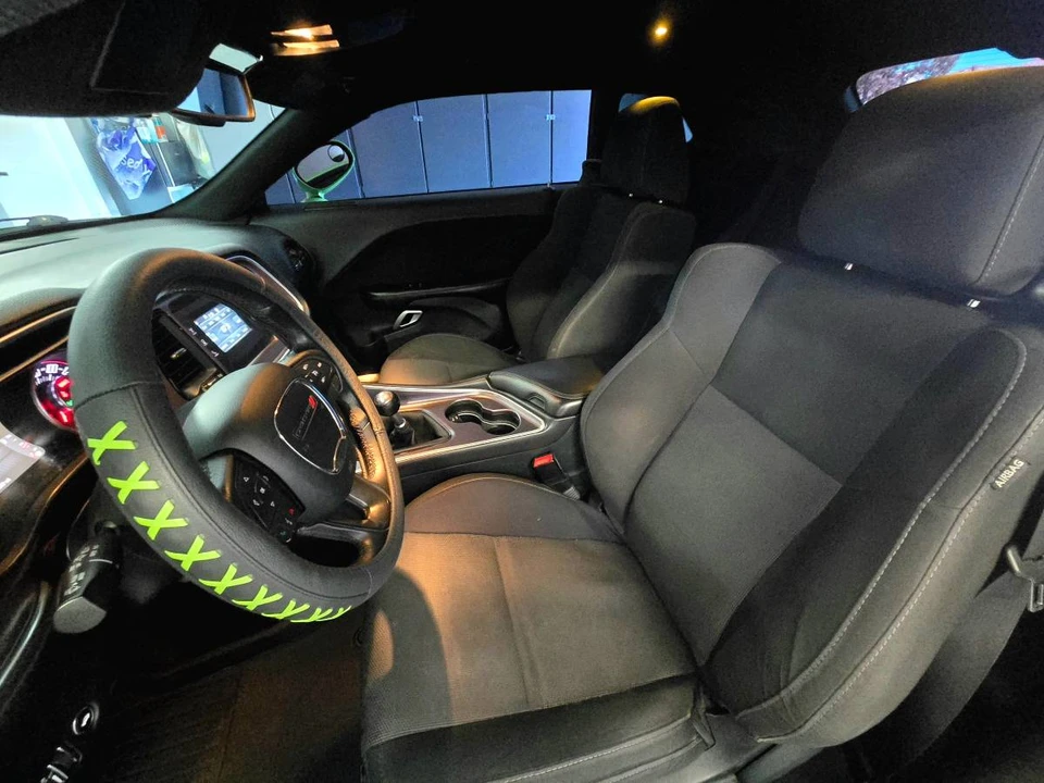 2015 Dodge Challenger 3rd Gen - Image 14 of 19