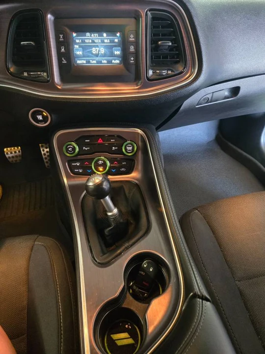 2015 Dodge Challenger 3rd Gen - Image 12 of 19