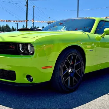 2015 Dodge Challenger R/T Shaker