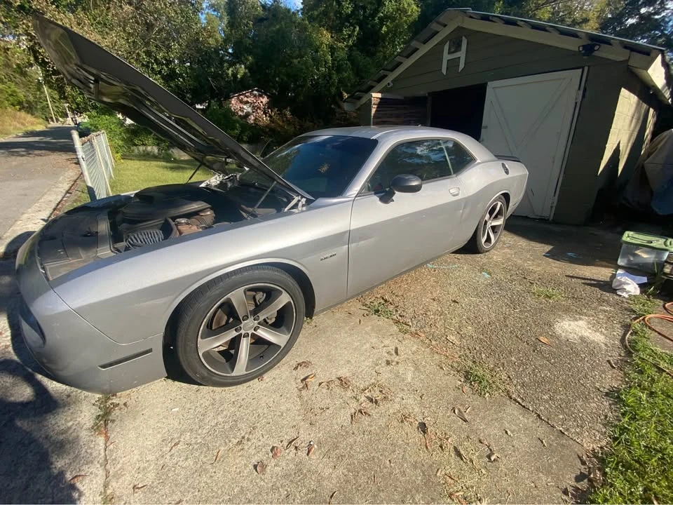 2015 Dodge Challenger 3rd Gen - Image 2 of 10