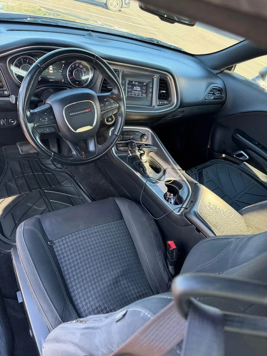 2015 Dodge Challenger 3rd Gen - Image 9 of 11