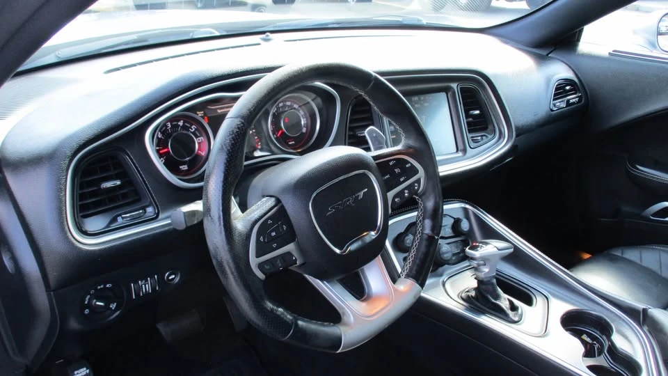 2015 Dodge Challenger SRT8 & 392 3rd Gen - Image 9 of 20