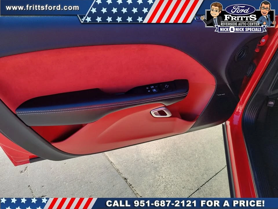 2015 Dodge Challenger SRT8 & 392 3rd Gen - Image 13 of 20