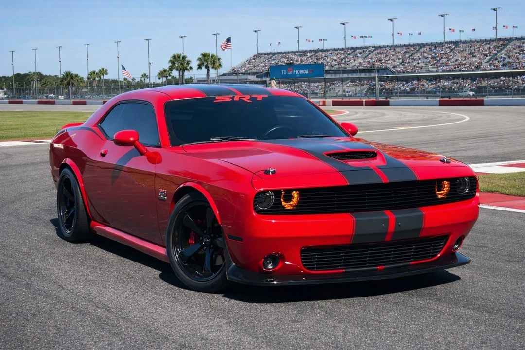 2015 Dodge Challenger SRT8 & 392 3rd Gen - Image 3 of 21