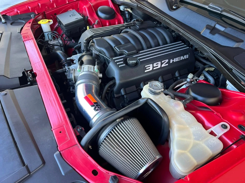 2015 Dodge Challenger SRT8 & 392 3rd Gen - Image 7 of 21
