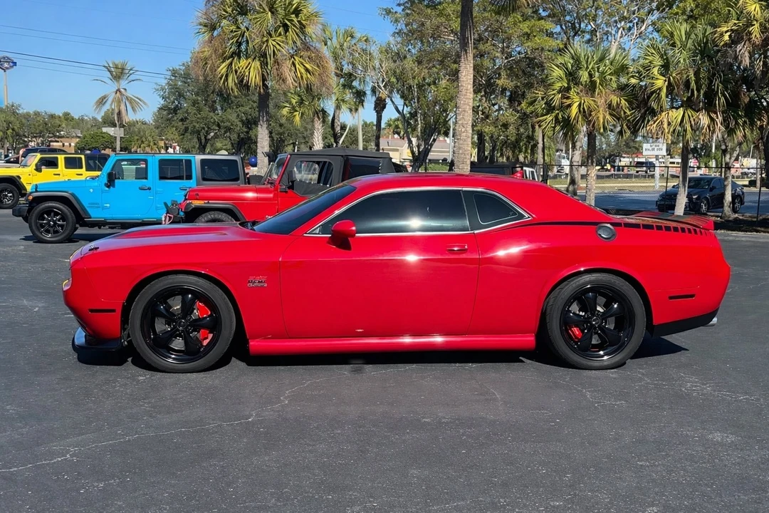 2015 Dodge Challenger SRT8 & 392 3rd Gen - Image 4 of 21