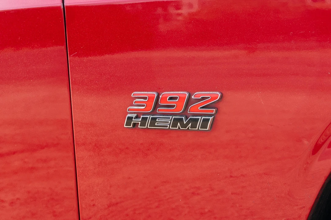 2015 Dodge Challenger SRT8 & 392 3rd Gen - Image 30 of 31
