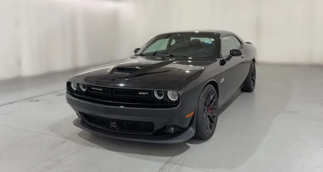 2015 Dodge Challenger SRT 392