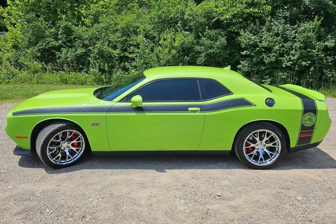 2015 Dodge Challenger SRT8 & 392 3rd Gen - Image 3 of 31