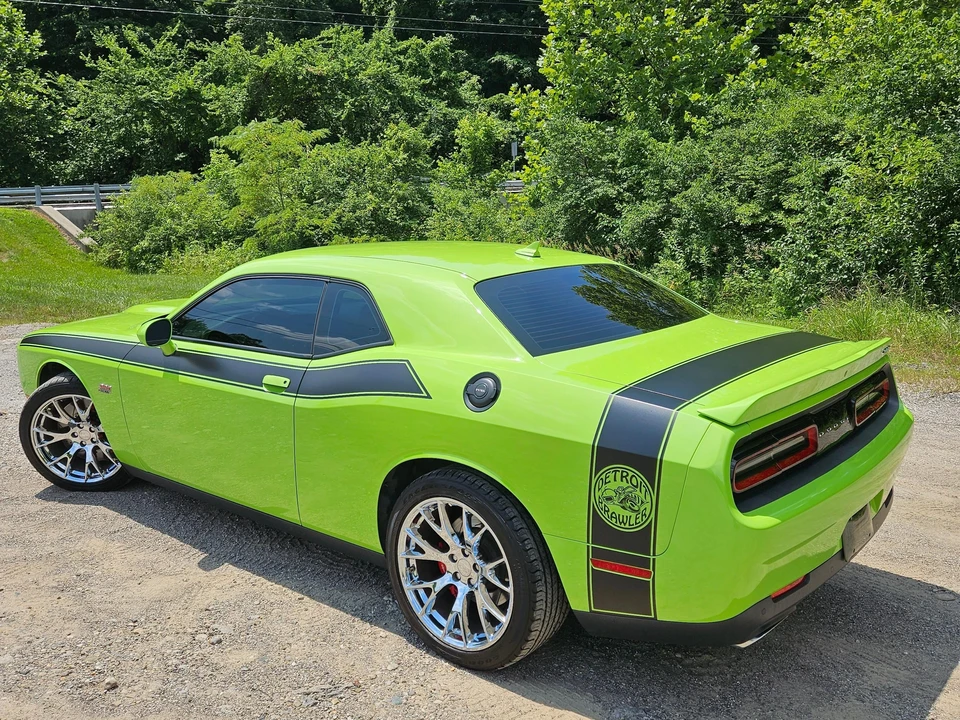 2015 Dodge Challenger SRT8 & 392 3rd Gen - Image 15 of 31