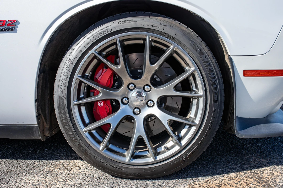 2015 Dodge Challenger SRT8 & 392 3rd Gen - Image 28 of 31