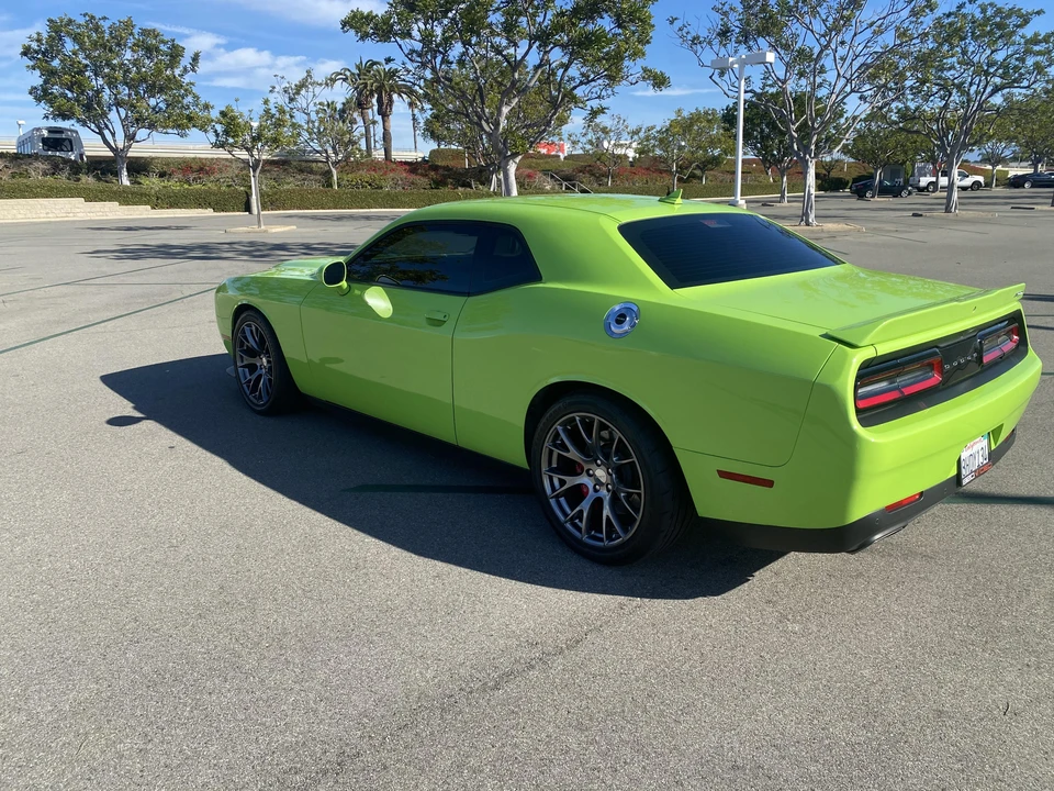 2015 Dodge Challenger SRT8 & 392 3rd Gen - Image 18 of 31