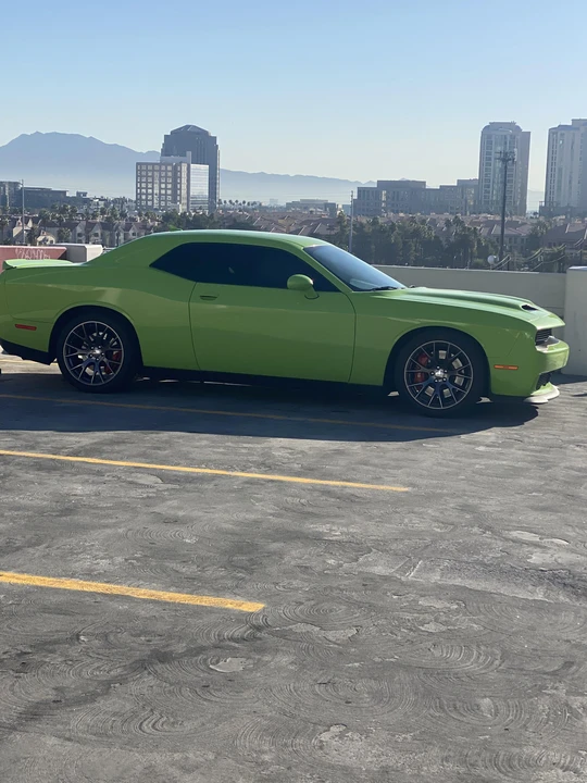 2015 Dodge Challenger SRT8 & 392 3rd Gen - Image 23 of 31