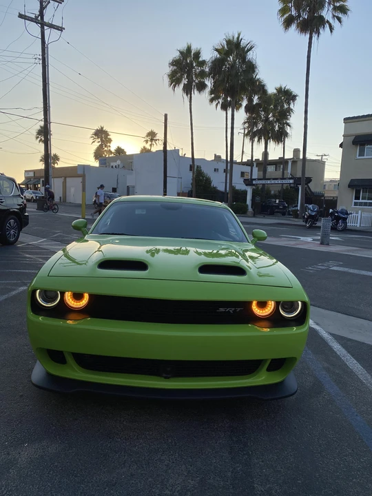 2015 Dodge Challenger SRT8 & 392 3rd Gen - Image 6 of 31