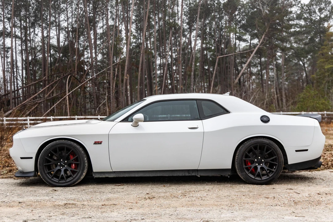 2015 Dodge Challenger SRT8 & 392 3rd Gen - Image 4 of 31