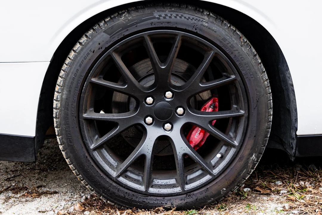 2015 Dodge Challenger SRT8 & 392 3rd Gen - Image 26 of 31