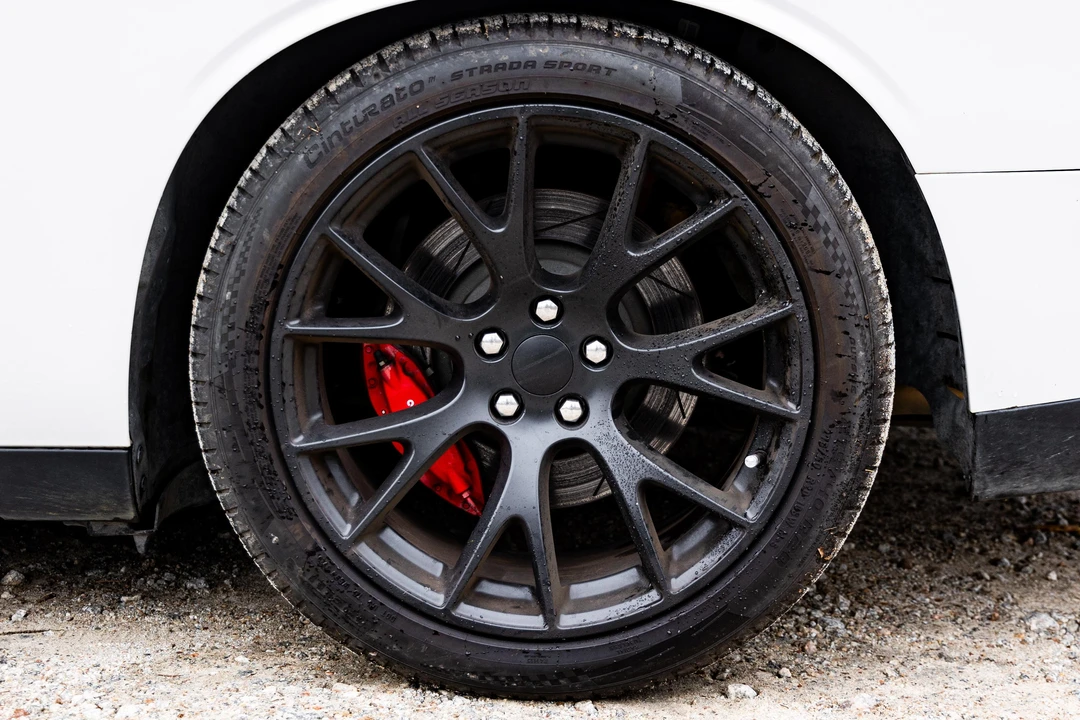 2015 Dodge Challenger SRT8 & 392 3rd Gen - Image 25 of 31