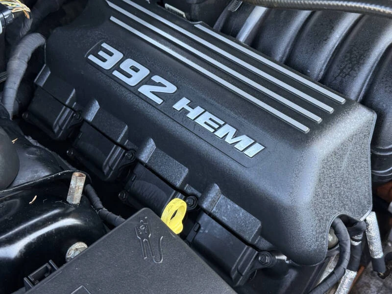 2015 Dodge Challenger SRT8 & 392 3rd Gen - Image 10 of 29