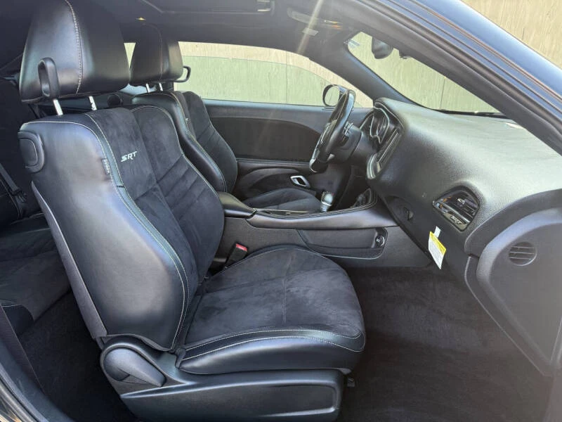 2015 Dodge Challenger SRT8 & 392 3rd Gen - Image 16 of 29