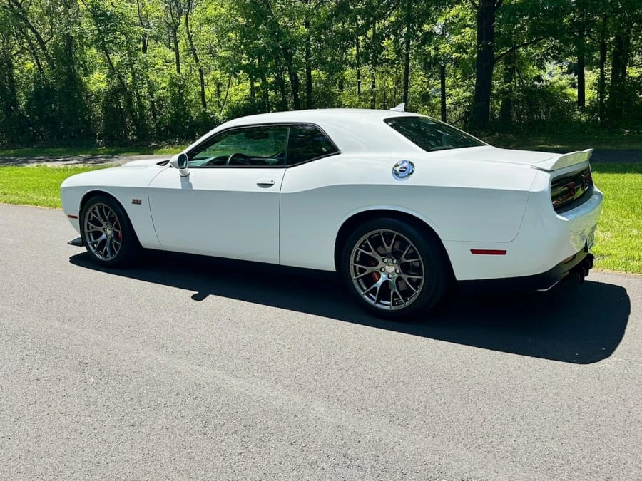 2015 Dodge Challenger SRT8 & 392 3rd Gen - Image 14 of 24