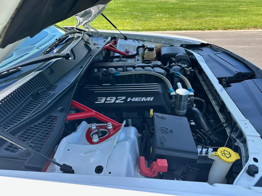 2015 Dodge Challenger SRT8 & 392 3rd Gen - Image 23 of 24