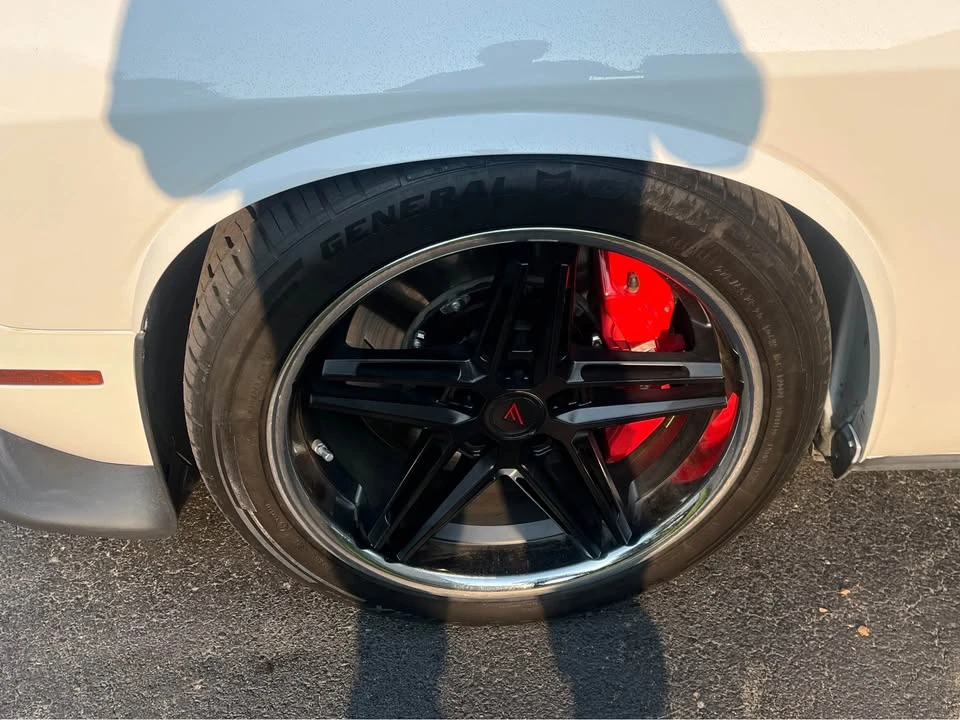 2015 Dodge Challenger SRT8 & 392 3rd Gen - Image 6 of 9