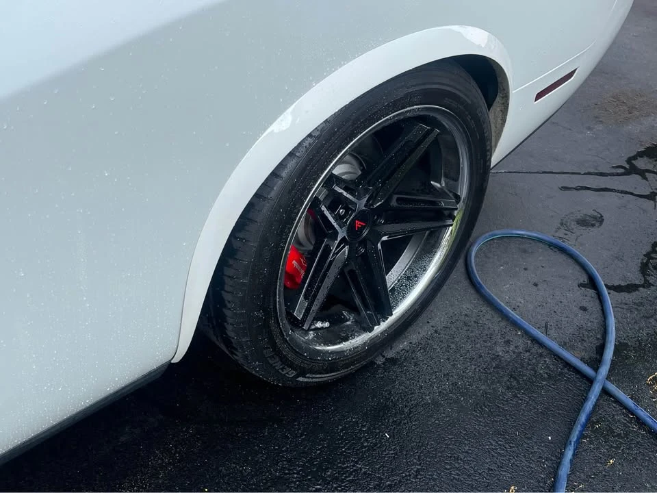 2015 Dodge Challenger SRT8 & 392 3rd Gen - Image 5 of 9