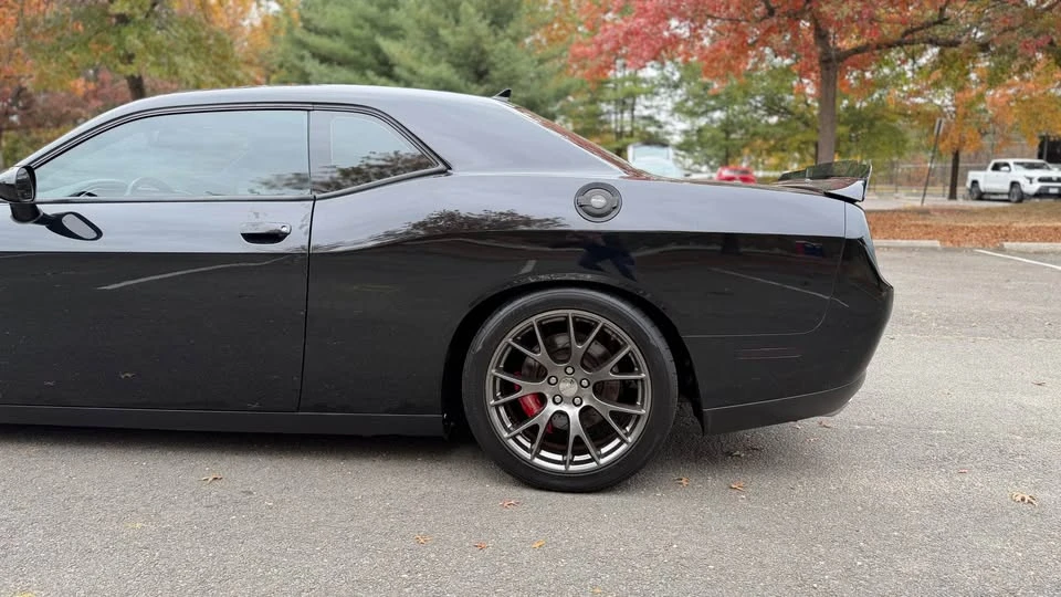 2015 Dodge Challenger SRT8 & 392 3rd Gen - Image 9 of 19