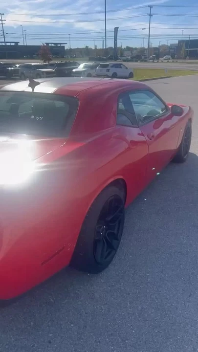 2015 Dodge Challenger SRT8 & 392 3rd Gen - Image 4 of 4
