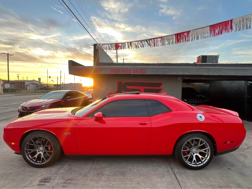 2015 Dodge Challenger SRT8 & 392 3rd Gen - Image 7 of 11