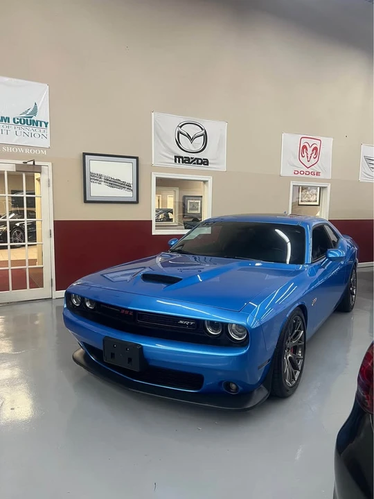 2015 Dodge Challenger SRT8 & 392 3rd Gen - Image 2 of 11