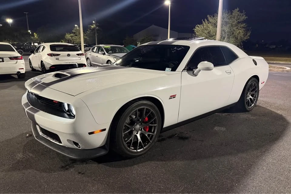 2015 Dodge Challenger SRT8 & 392 3rd Gen - Image 3 of 11