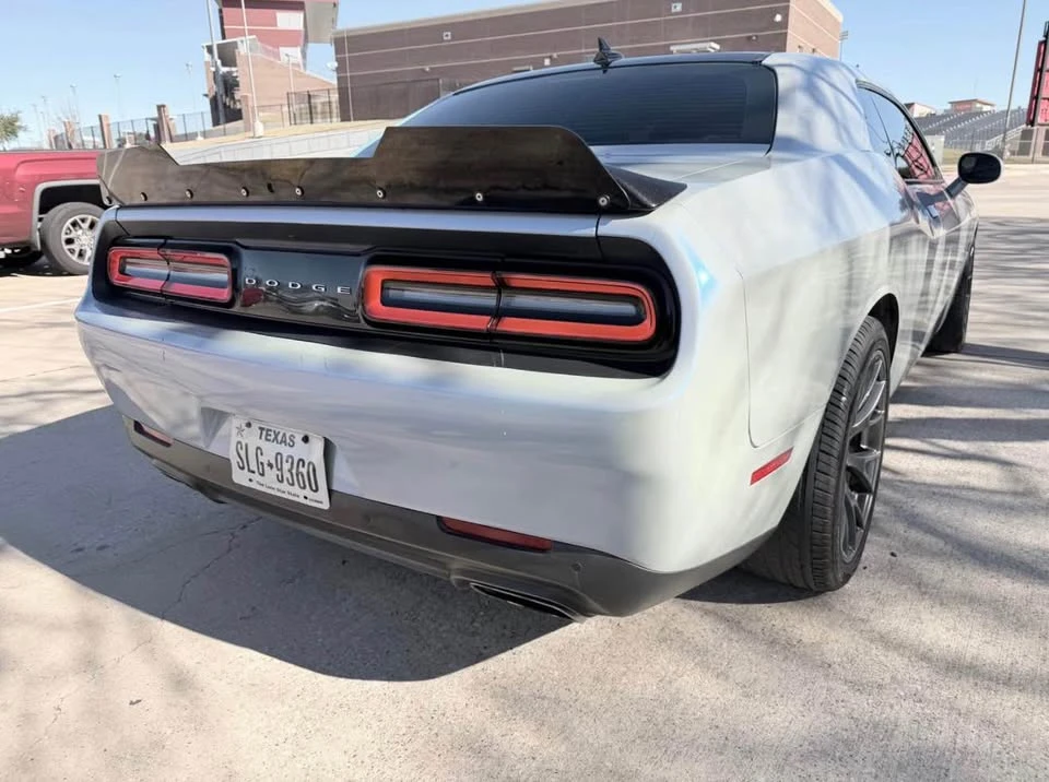 2015 Dodge Challenger SRT8 & 392 3rd Gen - Image 8 of 21