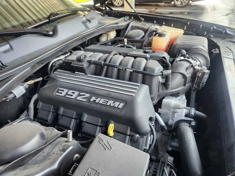2015 Dodge Challenger SRT8 & 392 3rd Gen - Image 5 of 6