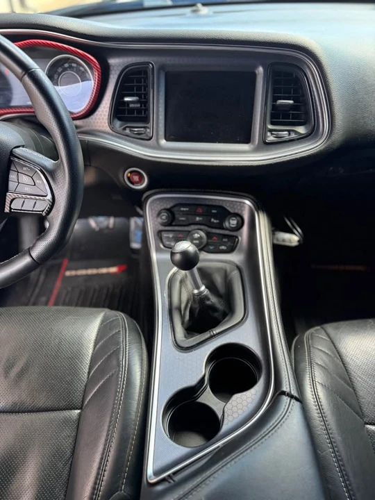 2015 Dodge Challenger SRT8 & 392 3rd Gen - Image 9 of 10