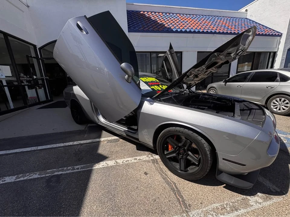 2015 Dodge Challenger SRT8 & 392 3rd Gen - Image 5 of 9