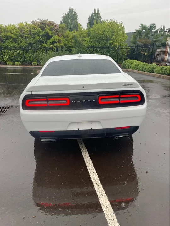 2015 Dodge Challenger SRT8 & 392 3rd Gen - Image 6 of 18