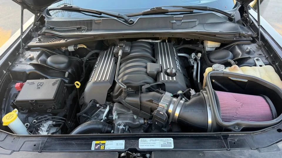 2015 Dodge Challenger SRT8 & 392 3rd Gen - Image 6 of 6